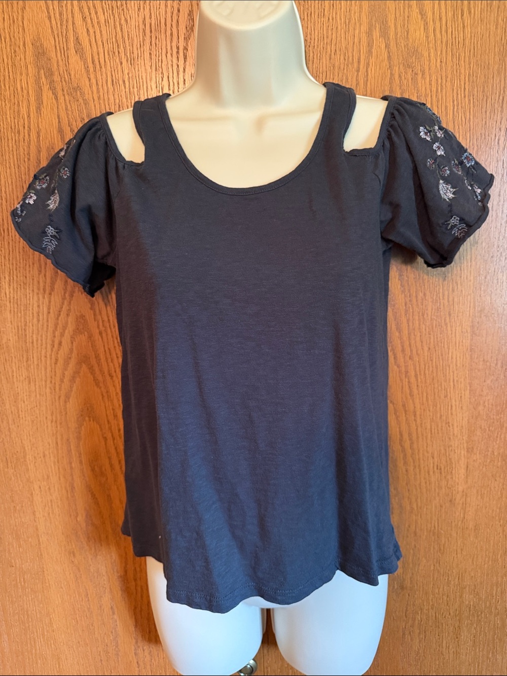 American Eagle Blue T-shirt